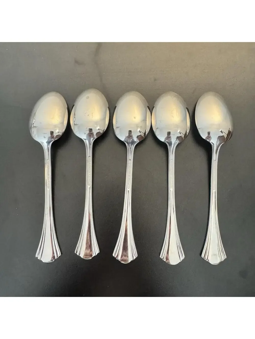 Reed & Barton Covington 5 Stainless Oval Soup Spoons 6 3/4